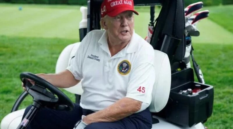 Realizan disparos cerca del club de golf de Trump y resulta ileso