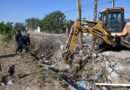 Obras Públicas de la municipalidad  retiró una gran cantidad de residuos del desagüe del barrio Siglo XXI