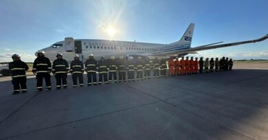 Los aviones hidrantes de la provincia de Santiago del Estero fueron convocados para combatir incendios en el Nahuel Huapi