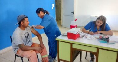 Los Centros de Salud de la Municipalidad continúan con la campaña de vacunación contra el dengue