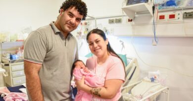 Nuevo hito científico en el Hospital Garrahan: nació una bebé que fue operada dentro del útero materno