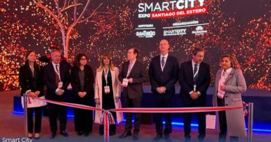 El gobernador Gerardo Zamora dejó inaugurada formalmente la cuarta edición de la Smart City
