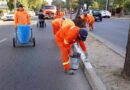 Operarios de la Municipalidad trabajaron para repintar la totalidad de platabanda de la avenida Belgrano